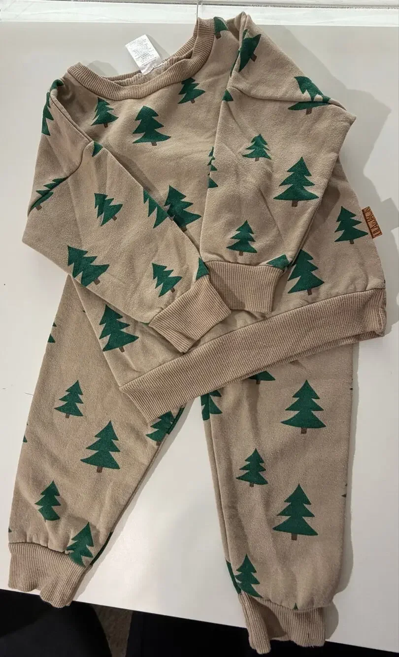 Lila & Jack Toddler 2T Christmas Tree Sweatshirt Jogger Set Beige Green